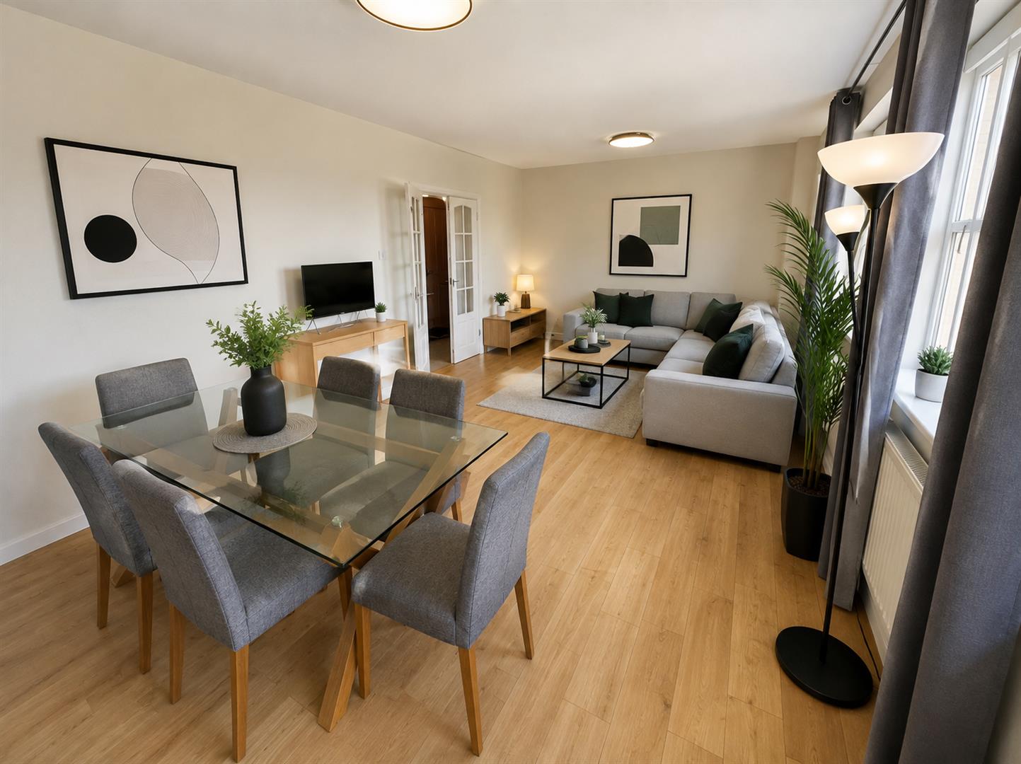 2 bed property in Crescent Road, London